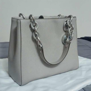 Photo of Michael Kors Small Cynthia Satchel in Pearl Grey