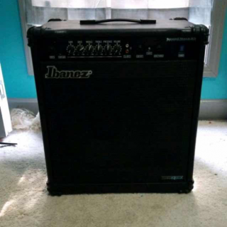 Photo of Ibanez bass combo amp