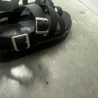 Photo of Dr. Martens 1 loop Sandal 