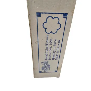 Photo of The Pampered Chef Valtrompia Bread Tube Flower Metal Scalloped Edges Baking
