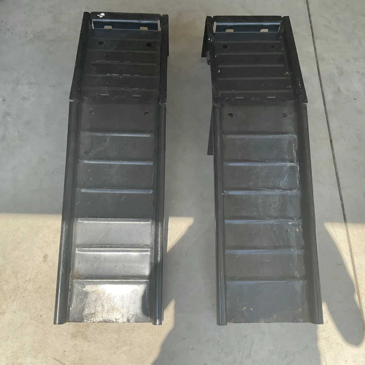 Oil changing ramps