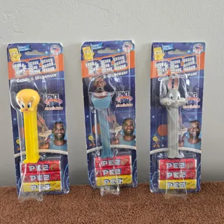 Photo of Space Jam Candy Dispenser Set - Tweety, LeBron, Bugs Bunny