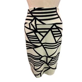 Photo of Small LulaRoe Cassie Pencil Skirt Geometric Ivory Black