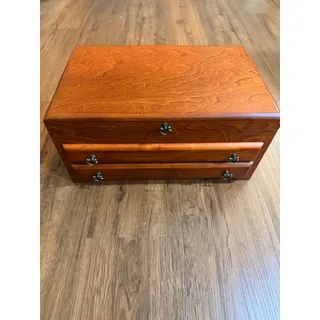 Photo of Reed & Barton Handcrafted Bristol Grande Mahogany/Brown 2-Drawer Flatware Chest