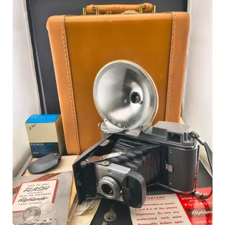 Photo of Vintage 1950s Polaroid Highlander Model 80 Land Camera Outfit Case Flash Manual