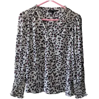 Photo of Zac & Rachel Leopard Print Smocked Blouse Size Large