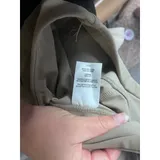 Listing Photo Thumb #4
