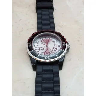 Photo of 2 Ladies Watches - Both Need New Batteries