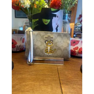 Photo of Coach Signature Canvas Year of the Tiger 2022 Wristlet Rare EUC