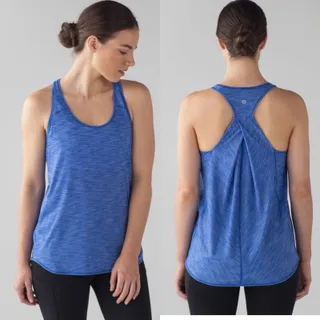 Photo of Lululemon W1NI7S Essential Tank in Heathered Jet Stream EUC