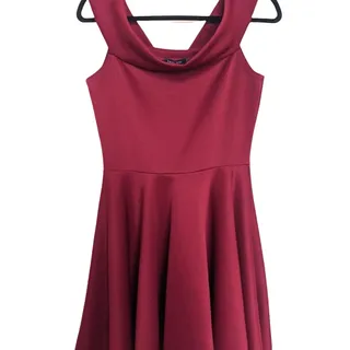 Photo of Boohoo Tamsin Off Shoulder Skater Dress Size 10 1NWT