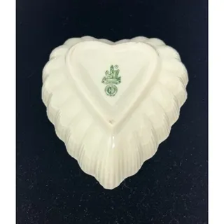 Photo of Heart Bowl / Pin Tray Belleek 5.6" Porcelain made in Ireland