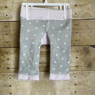 Photo of Izzy & Owie “Some Bunny Loves You” Pink Bodysuit & Legging Set - Size 0-6 Months