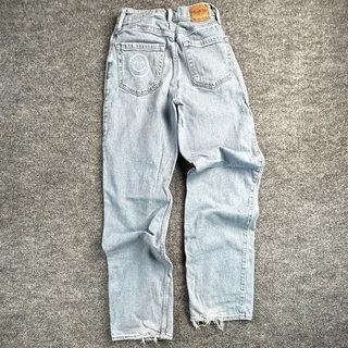 Photo of Hollister Women’s 00R W24 Ultra High Rise Dad Jeans Smiley Light Wash