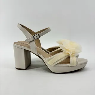 Photo of Life Stride Women’s Size 9.5 Last Dance Sandals Heels Flower Bone Cream Romantic