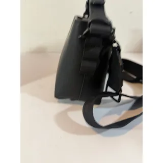 Photo of Gaston Luga Splashini Bag Black Waterproof measurements