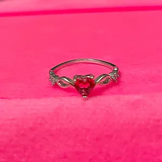 Photo of Women's Vintage Silver Ring Unknown Red Heart Gemstone Size 6