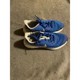Listing Photo Thumb #4