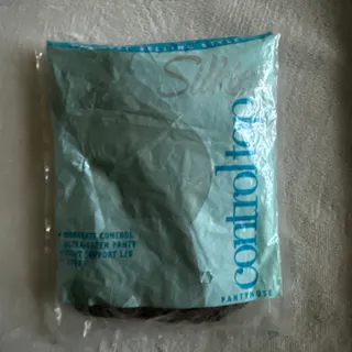 Photo of VTG 90s/Y2K NOS Moderate Control Top Pantyhose | Regular Size Small | Taupe