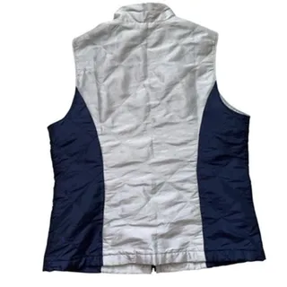 Photo of Chico's Weekend Quilted Vest Women's Size Medium (Chicos sz 1) Blue Gray