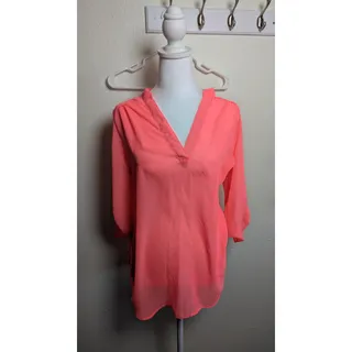 Photo of Rue21 Women's Long Sleeve Blouse Size Medium