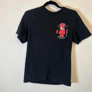 Photo of Riot society black tee snoppy size small