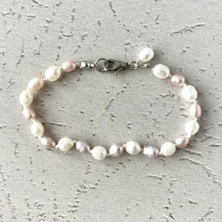 Photo of Mauve and White - Knotted Cultured Freshwater Pearl Bracelet - With Charm