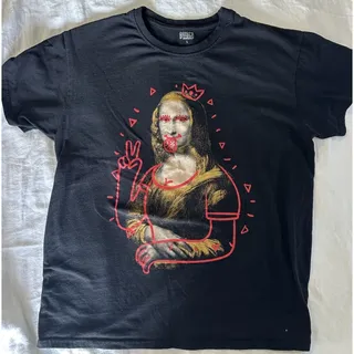 Photo of BRISCO Brands Men's T-Shirt Large Black Mona Lisa Graphic w/ Red Graffiti Tag