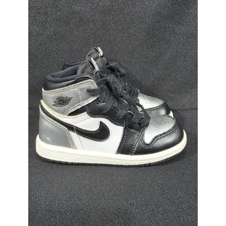 Photo of Nike Air Jordan 1 Retro High OG Leather Silver Toe Toddler Size 8C