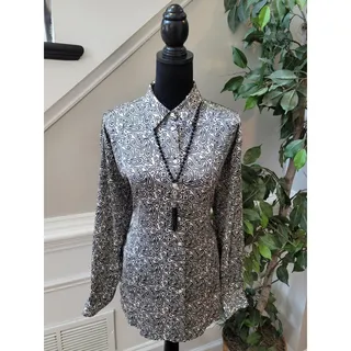 Photo of Zara Blouse Women's Size XL Black White Paisley Button Front Long Sleeve Shirt