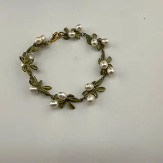 Photo of Michael Michaud Orange Blossom Pearl Bracelet
