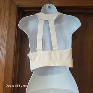 Photo of All in Motion white, full coverage, zip up sports bra, sz 38C