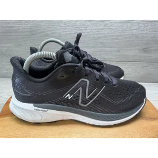 Photo of New Balance Fresh Foam X 860v13 Running Shoes Black. Kids 6.5. EU39