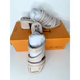 Listing Photo Thumb #3