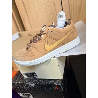 Photo of Size 7 Nike Sb Dunk Low Biscuit And Brew IO9508-200