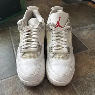Photo of Size 9.5 - Jordan 4 Retro Mid White Oreo