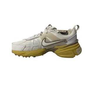Photo of  Nike V2K Run GORE-TEX Womens 7W White Light Bone FZ2622-100