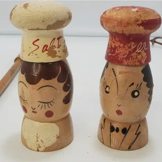 Photo of VTG Salty & Peppy MCM Salt & Pepper Shakers 4" Chef Hat Wood W/ 14" Handles