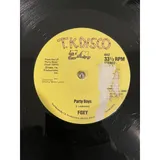 Listing Photo Thumb #4