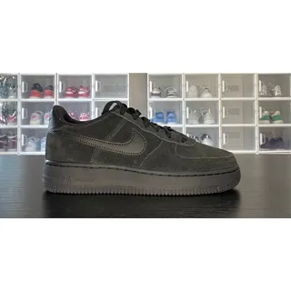 Photo of Nike Air Force 1 LV8 3 Black Suede Size 4.5Y/6W