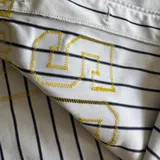 Listing Photo Thumb #3