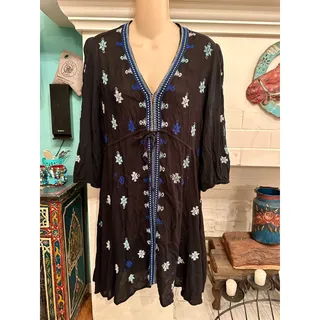 Photo of  FREE PEOPLE BLACK EMBROIDERED DRAWSTRING WAIST KAFTAN CAFTAN DRESS XS