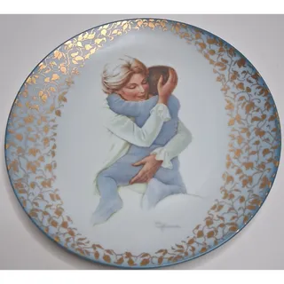 Photo of Vintage 1978 Fairmont Irene Spencer Hug Me Collector Plate Limited Edition