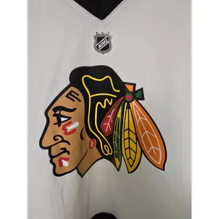 Photo of Reebok Chicago Blackhawks Youth L/XL White NHL Hockey Jersey Large NWT NEW