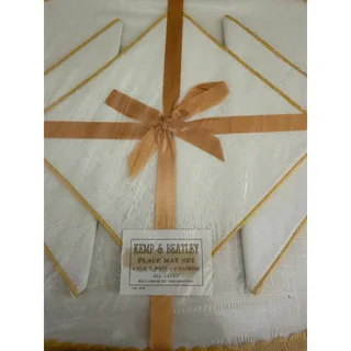 Photo of Vtg NIP Kemp & Beatley All Linen Oval Placemats Napkins Set 8 Pc Yellow Trim NOS