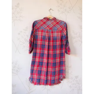 Photo of Cloth & Stone Plaid Fringe Hem Button Down Shirt Womens Small Red Blue Roll Tab