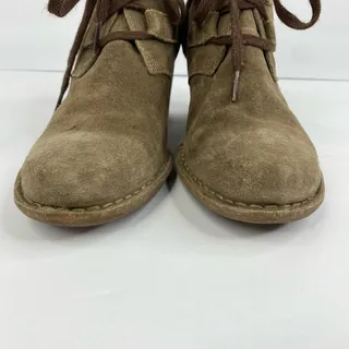 Photo of Clarks Artisan Womens 9.5 Carleta Lyon Tan Nubuck Leather Lace Up Booties