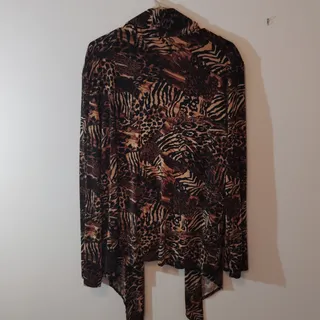 Photo of Elizabeth Williams Animal Print Cardigan, Black Tank Top & Pull-On Pants Set LRG