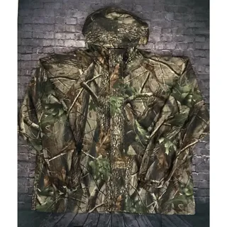 Photo of Sportsman's Warehouse Outfitter Men's Realtree Hardwoods Camo Jacket XLarge