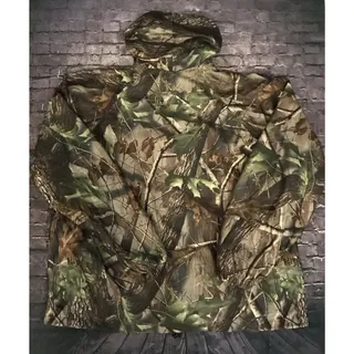 Photo of Sportsman's Warehouse Outfitter Men's Realtree Hardwoods Camo Jacket XLarge